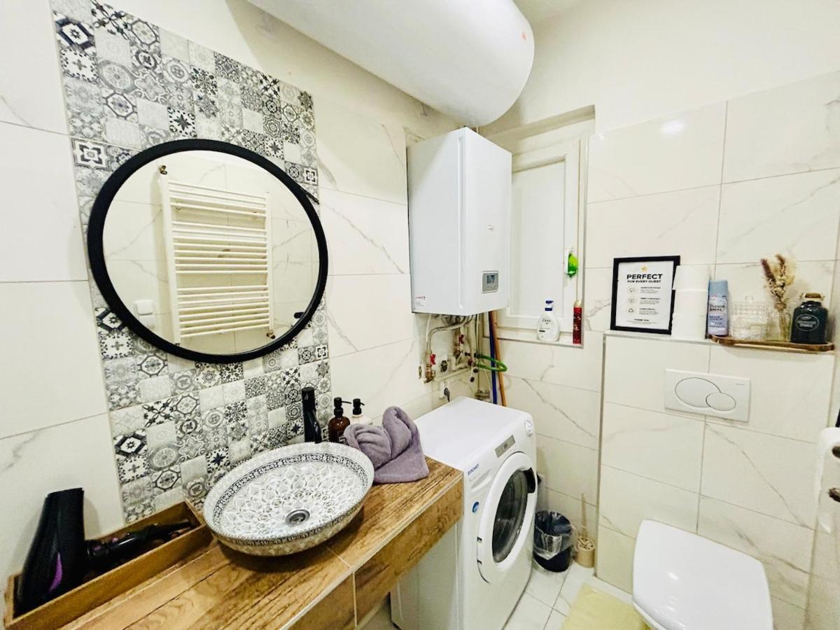 Apartment New Luxury Style In *