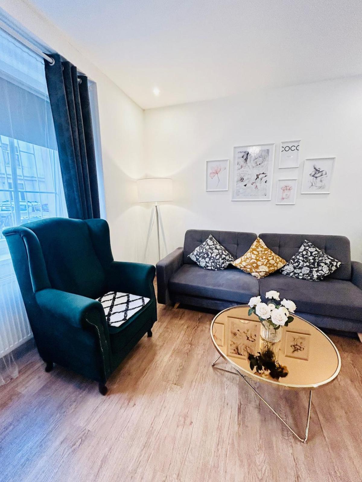 New Luxury Style In Apartment *